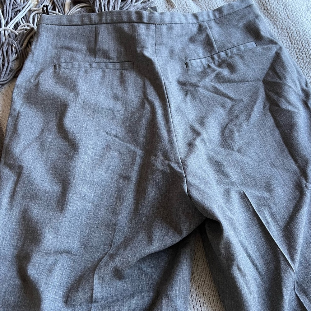 ✨Banana Republic Grey Wide-Leg Trousers✨ - Picture 6 of 6
